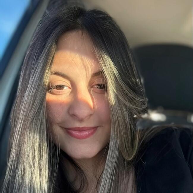 Babysitter in Pinhais: Ana Eloysa