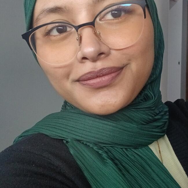 Babysitter in Port Elizabeth: Yasmin