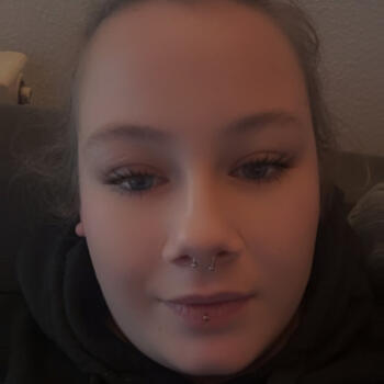 Babysitter Job in Nauheim (Darmstadt): Babysitter Job Justine