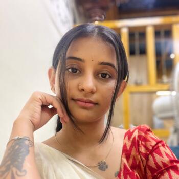 Babysitter in Bengaluru: Bobita