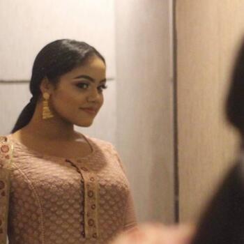 Babysitter in Brooklyn: Jana