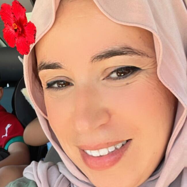 Babysitter in Sant Adrià de Besòs: Hayat