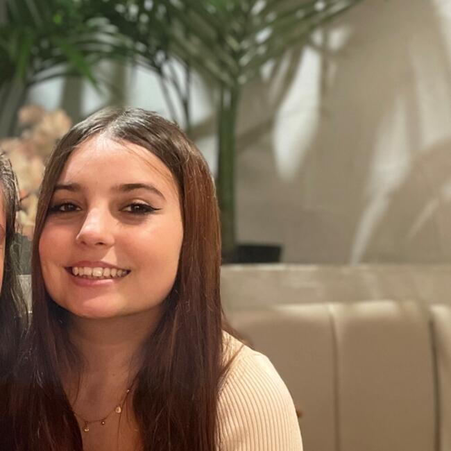 Babysitter in Cuenca: Lorena