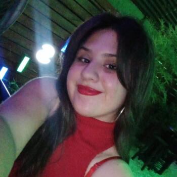 Babysitter in Hurlingham: Iara