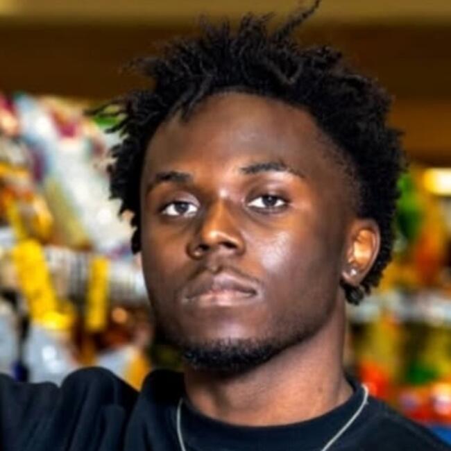 Babysitter in Glenn Dale: Harris