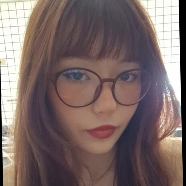 Babysitter in Maringá: Mariana