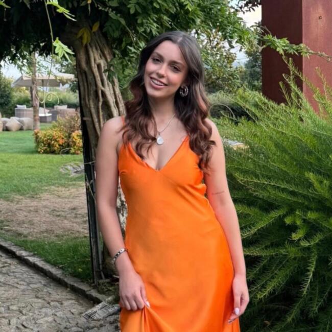 Babysitter in Bragança: Catarina