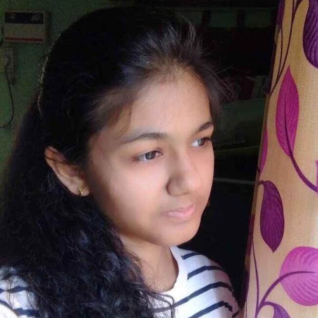 चेन्नई में बेबीसिटर: Sarah