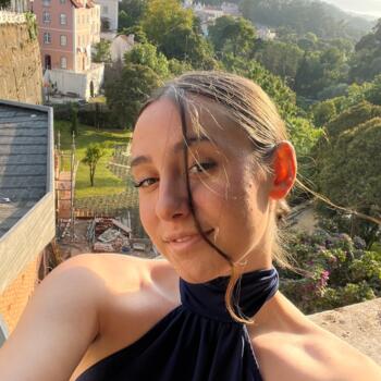 Babysitter in Granada: Noemi