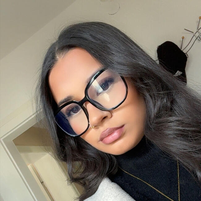 Babysitter in Bergisch Gladbach: Hajira