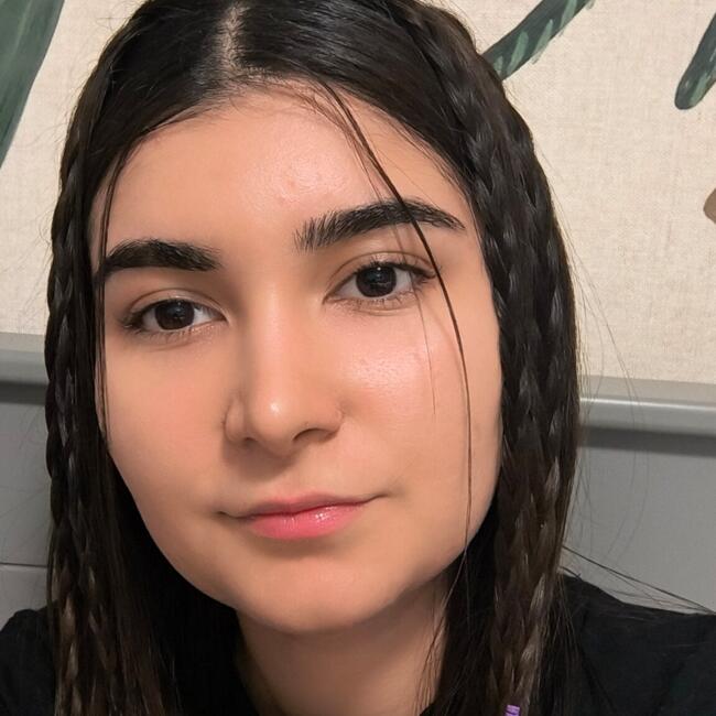 Babysitter in Frankfurt am Main: Mobina