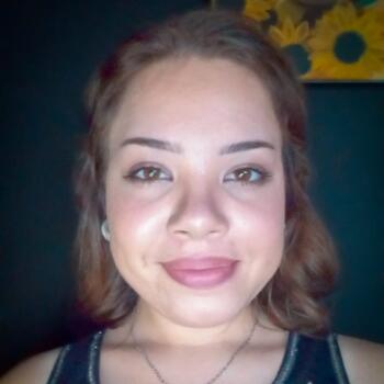 Babysitter in Uitenhage: Adinda