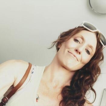 Babysitter Newcastle: Melinda