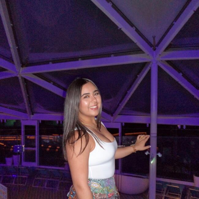 Babysitter in Caguas: Givanna