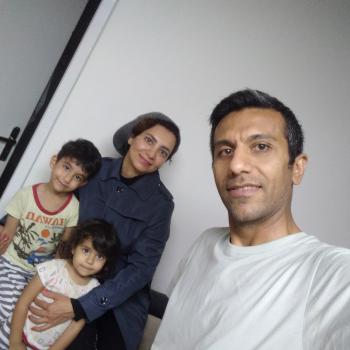 Babysitting job in Saskatoon: babysitting job Hamid