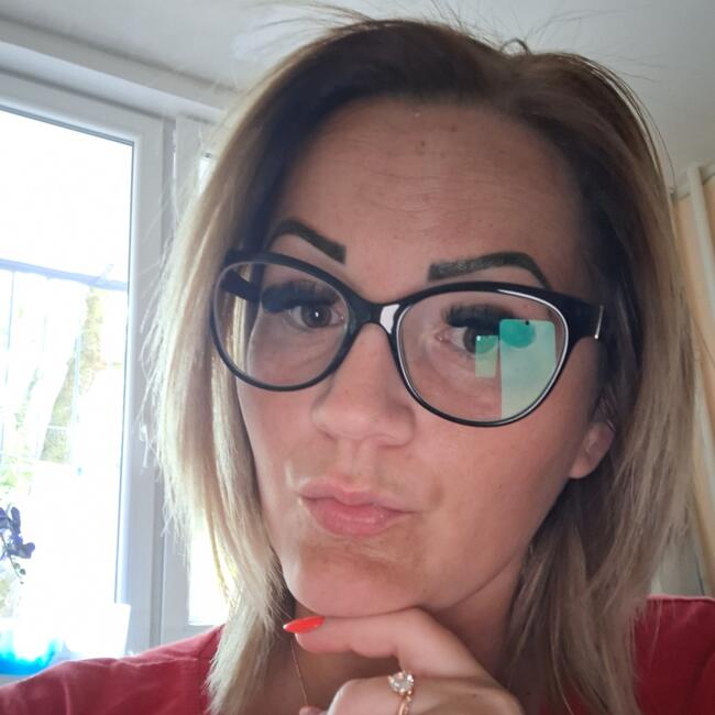 Bébiszitter Tiszavasvári területén: Anikó