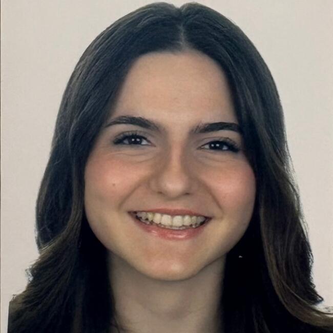 Babysitter in Bardolino: Anna