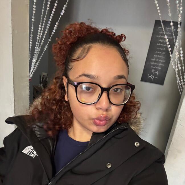 Babysitter in The Bronx: Elizabeth