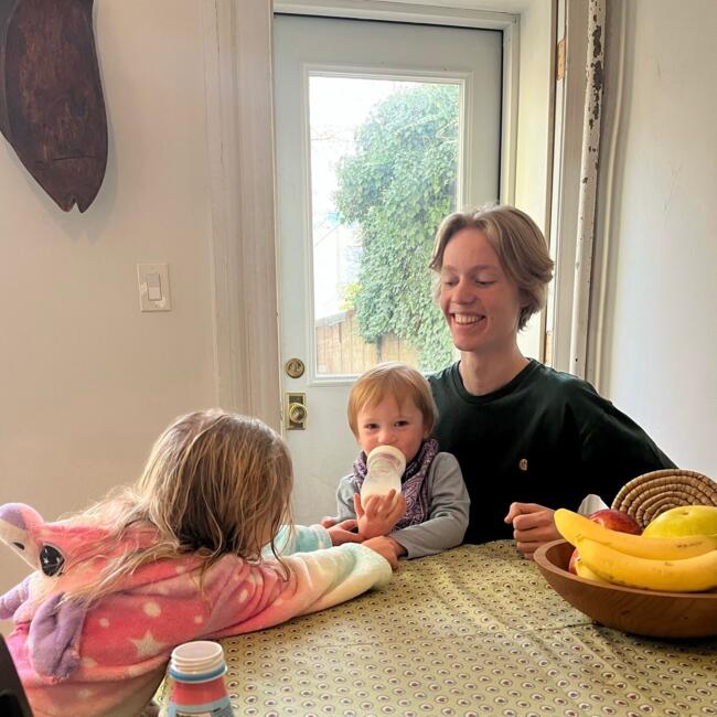 Babysitter in Wellington: VALENTIN
