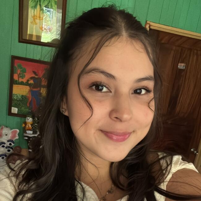 Niñera en San José: Samanta Vega