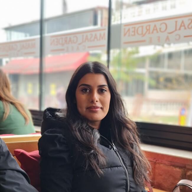 Nanny in Faches-Thumesnil: Hajar