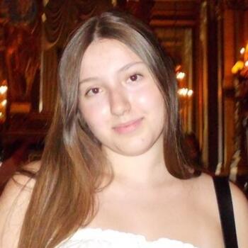 Babysitter em Braga: Maria