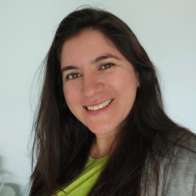 Babá em Curitiba: María Belén