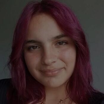 Babysitter in Sérignac: Lucie