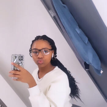 Babysitter Indianapolis: Saniyah