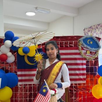 Babysitter in Dengkil: Punitha