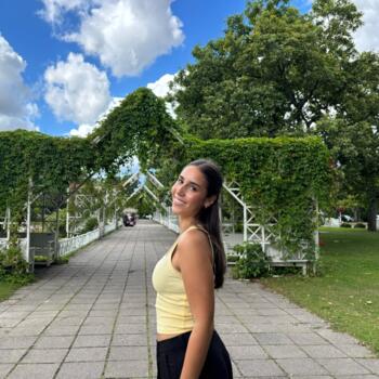 Nanny Bétera: Eva
