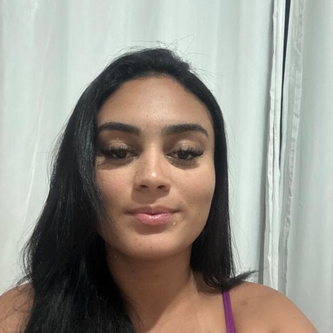 Babysitter in Pedro Leopoldo: Amanda