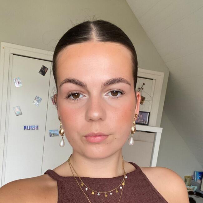 Babysitter in Locmaria-Plouzané: Camille