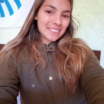 Babysitter in Paso de Carrasco: Angie
