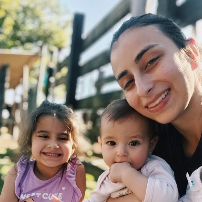 Babysitting job in Pindamonhangaba: Eduarda