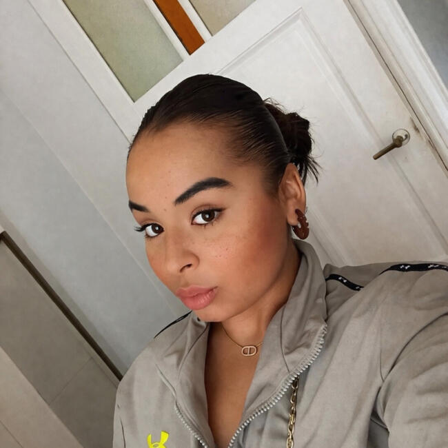 Babysitter in Sint-Joost-ten-Node: Mayssa