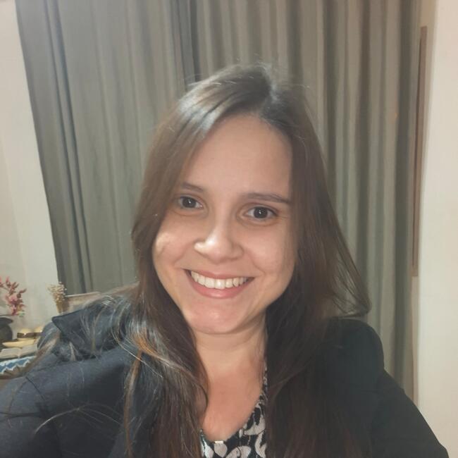 Babá em Ribeirão Preto: Letícia