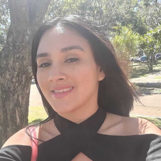 Niñera en Heredia: Yelsin