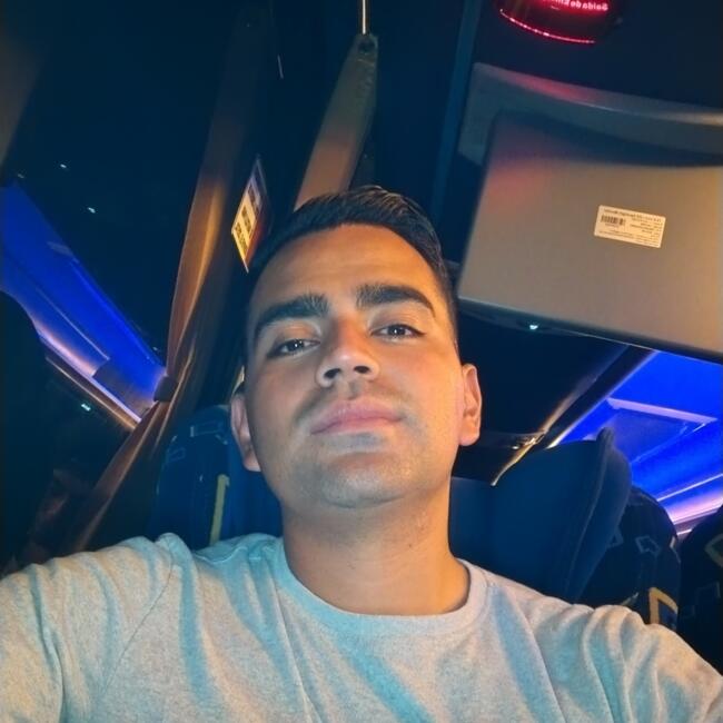 Trabajo para niñera en Guayaquil: Jeff Zurita