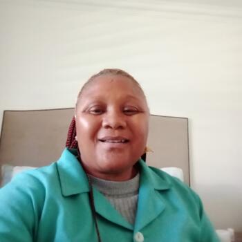Babysitter Springs: Nteboiseng
