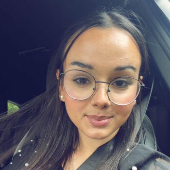 Babysitter em Santa Maria da Feira: Adriana