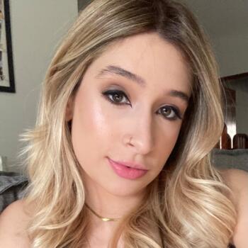 Babysitter in Marília: Ana