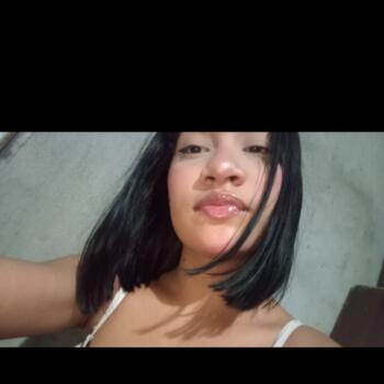 Babysitter in Manaus: Thayla thaianny