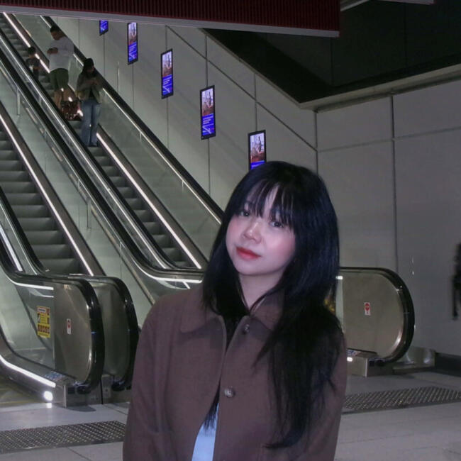 Babysitter in Melbourne: Chuc Ngoc (Angela)