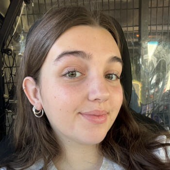 Babysitter in Brisbane: Ruby