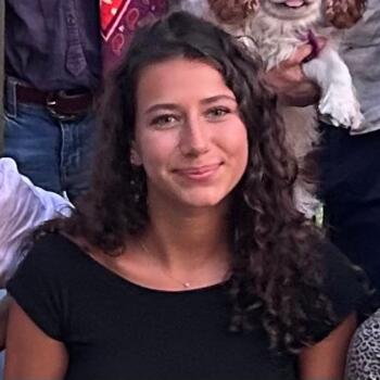 Baby-sitter in Vanves: Salomé