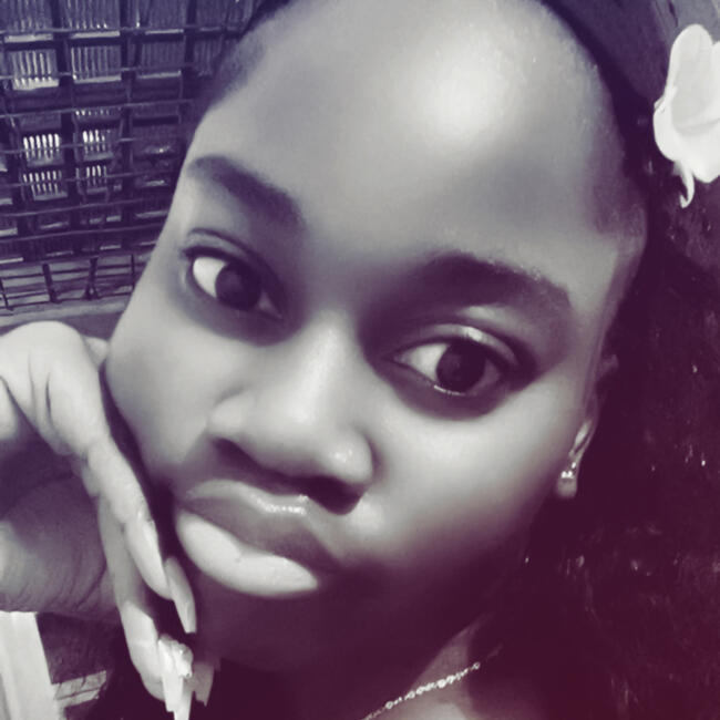 جليسة أطفال في رباط: Raïna grace