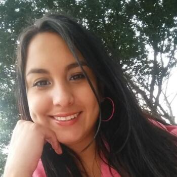 Babysitter in Guarulhos: Gabriela