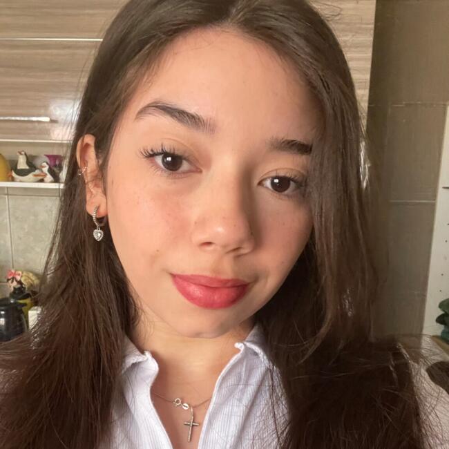 Babysitter in Guarulhos: Danielle