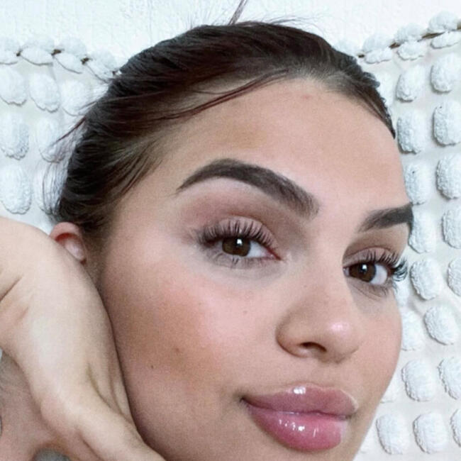 Babysitter a Dübendorf: Valeria B